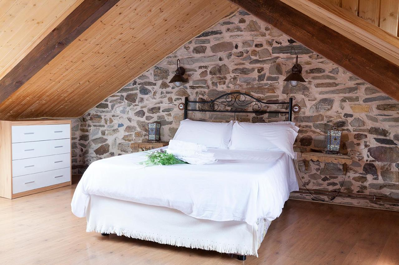 Bed and Breakfast La Rosa Del Agua El Acebo de San Miguel Exteriér fotografie