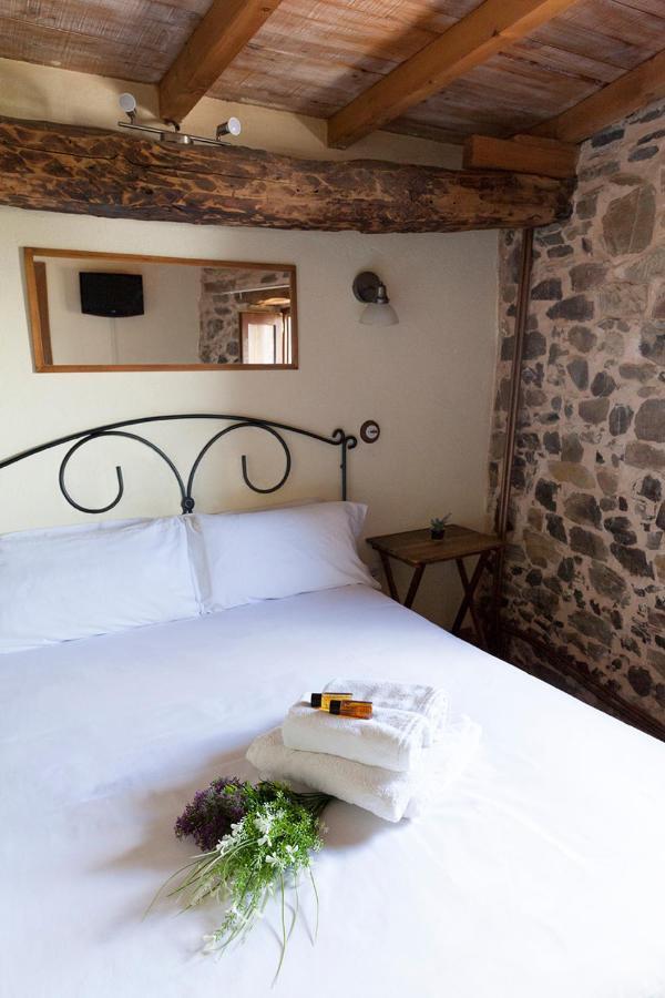 Bed and Breakfast La Rosa Del Agua El Acebo de San Miguel Exteriér fotografie